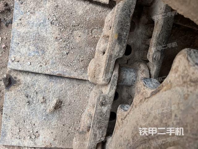 右側(cè)行走馬達蓋板（行走機構(gòu)）