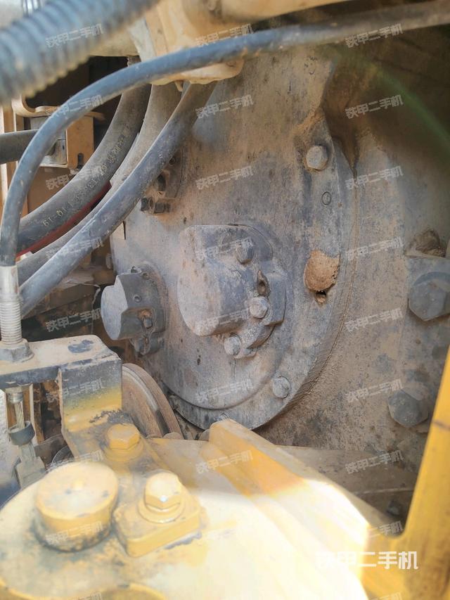 變速箱(整機(jī)外觀及大件) 變速箱(整機(jī)外觀及大件)