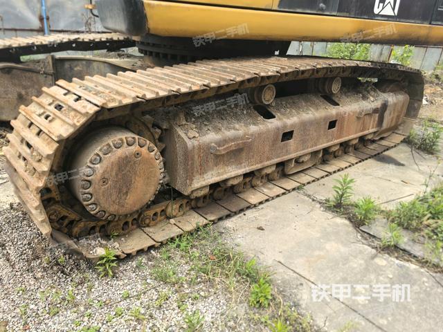 左側(cè)履帶整體?（行走機(jī)構(gòu)）