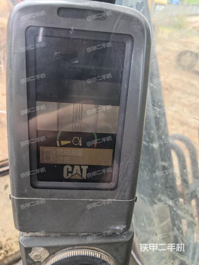 駕駛室整體（整機外觀）