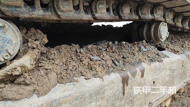 单侧履带整体（整机外观）