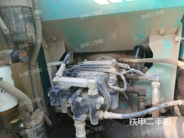 液壓泵室(大件艙室) 液壓泵室(大件艙室)