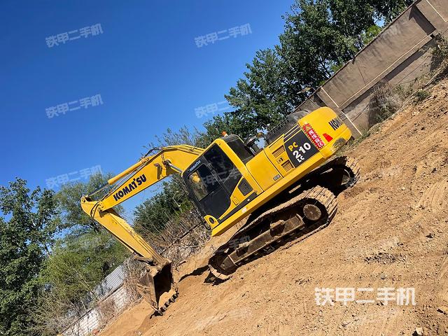 整機右后45°(整機外觀) 整機右后45°(整機外觀)