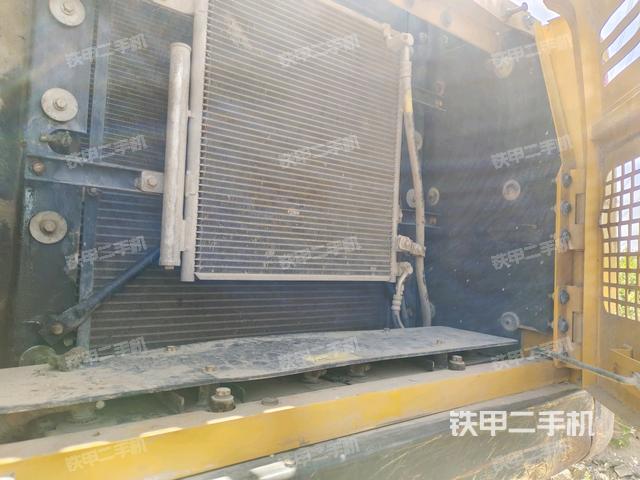 散熱器正面（大件艙室）