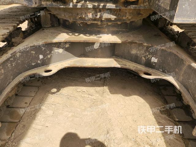 轉盤和下車架正前（工作和回轉裝置）