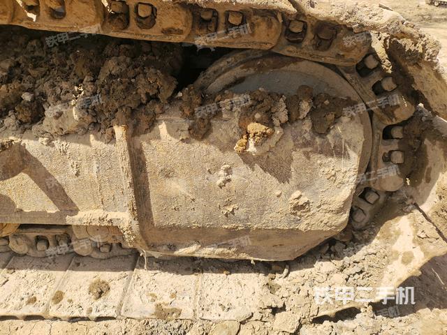 右驅動輪（行走機構）