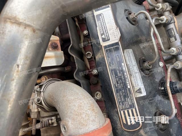 中央回轉(zhuǎn)接頭特寫（上車部件）