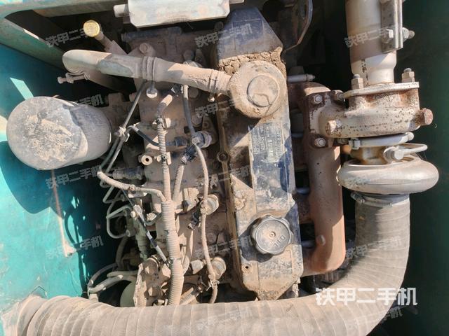 駕駛室頂部俯視(上車部件) 駕駛室頂部俯視(上車部件)