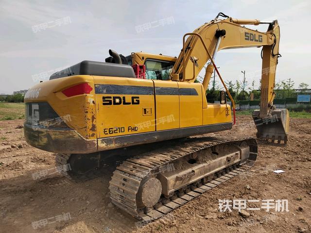 整機(jī)右后45°（整機(jī)外觀）