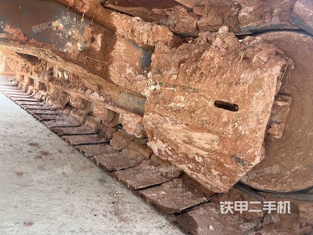 右側(cè)行走馬達(dá)蓋板(行走機(jī)構(gòu)) 右側(cè)行走馬達(dá)蓋板(行走機(jī)構(gòu))