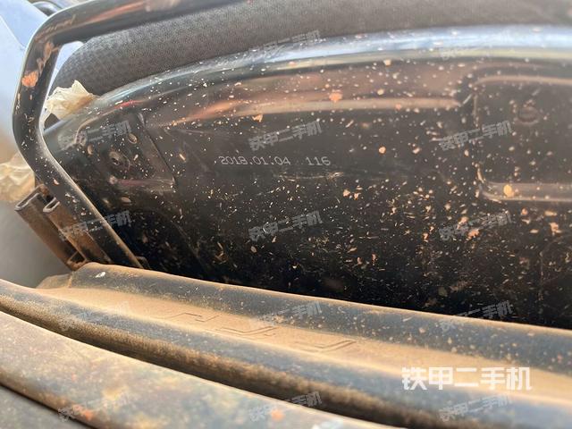 座椅后部(駕駛室部分) 座椅后部(駕駛室部分)