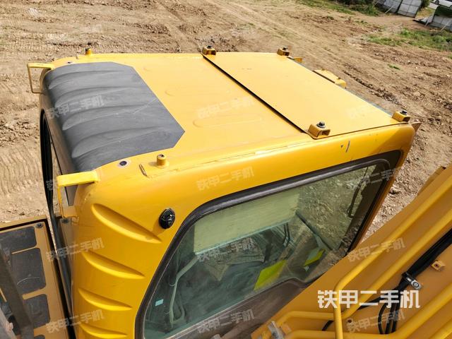 駕駛室頂部（整機(jī)外觀）