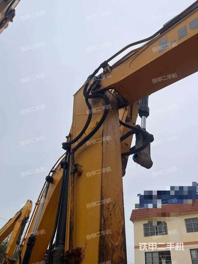 大臂根部?斜視（工作和回轉(zhuǎn)裝置）