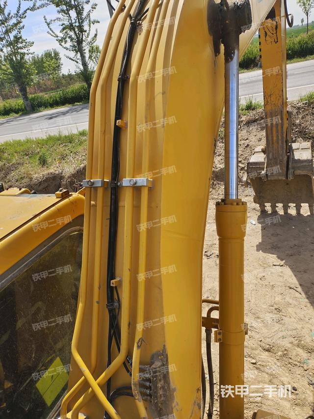 大臂背部俯視（工作和回轉裝置）