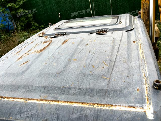 駕駛室頂部俯視（上車部件）