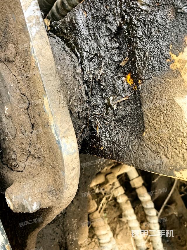 大臂根部?斜視（工作和回轉(zhuǎn)裝置）