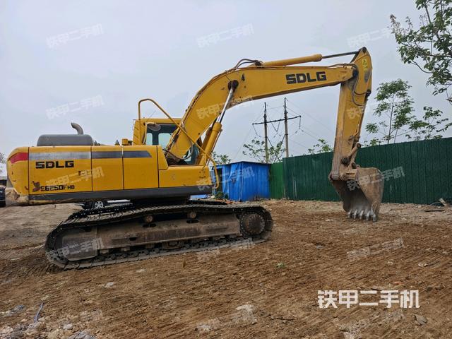 整機(jī)右后45°（整機(jī)外觀(guān)）