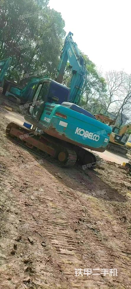 左驅(qū)動輪(行走機構) 左驅(qū)動輪(行走機構)