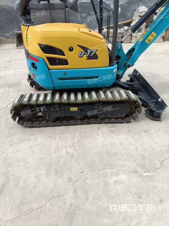 单侧履带整体（整机外观）