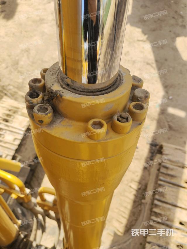 大臂油缸整體?豎拍（工作和回轉裝置）