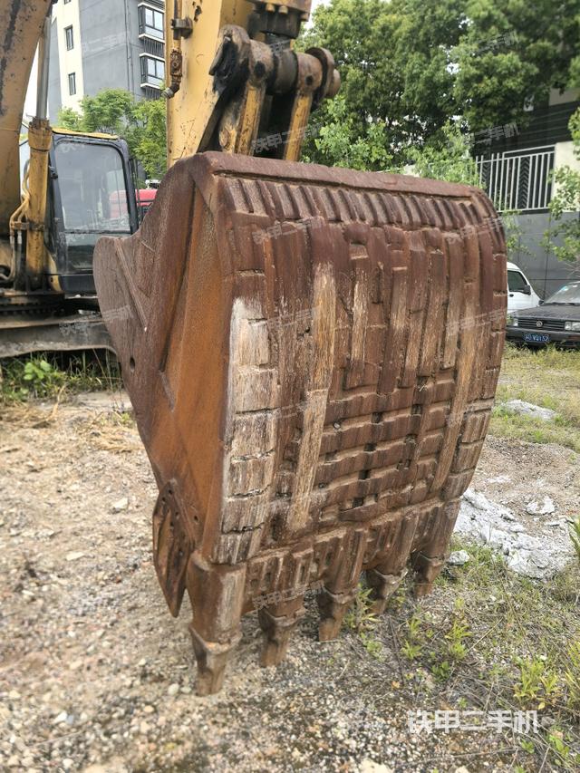 鏟斗45度（工作和回轉(zhuǎn)裝置）