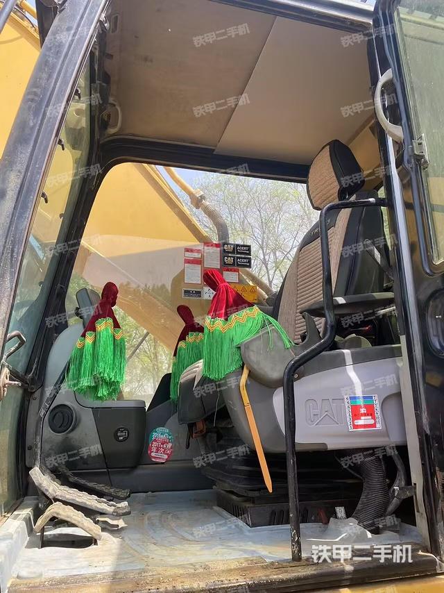 驾驶室整体（整机外观）