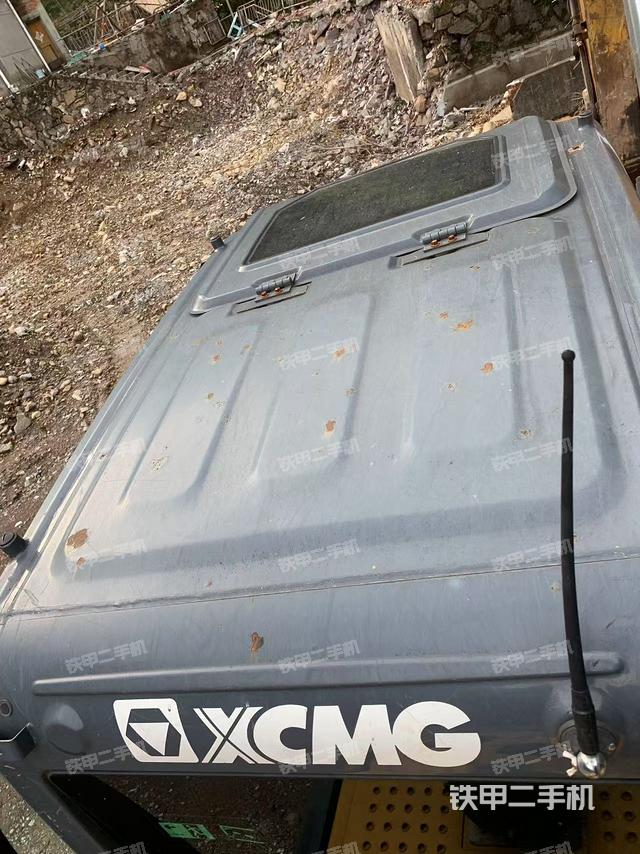 駕駛室頂部（整機(jī)外觀）