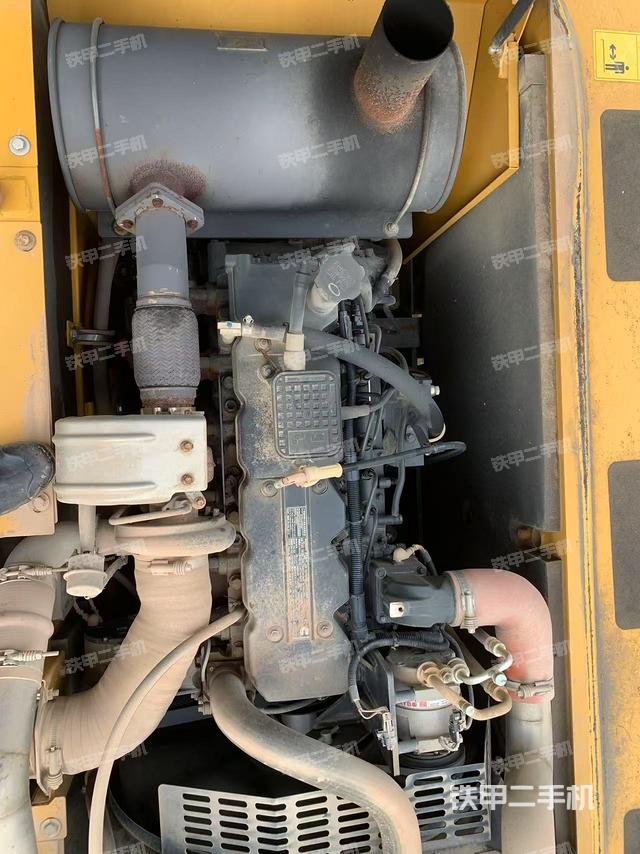 發(fā)動(dòng)機(jī)整體俯視（整機(jī)外觀）