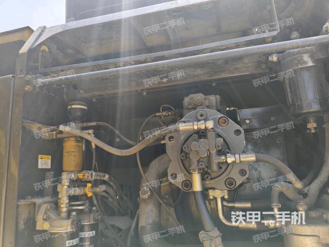 液壓泵室(大件艙室) 液壓泵室(大件艙室)