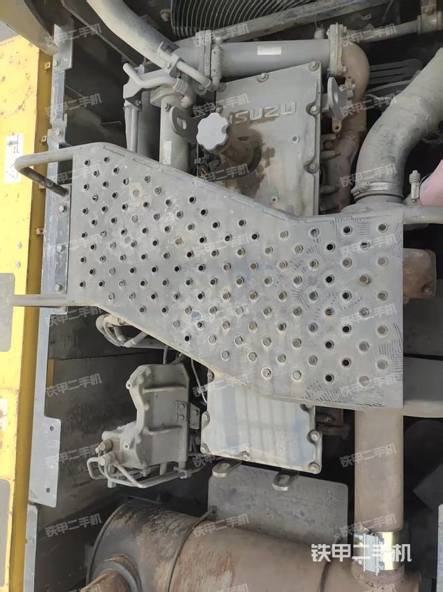 發(fā)動機室(上車部件) 發(fā)動機室(上車部件)