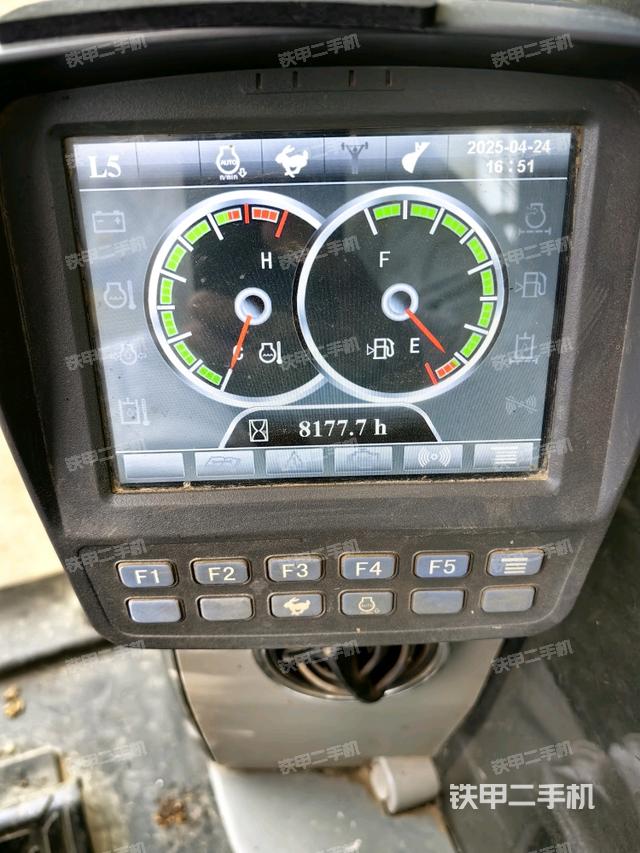 顯示屏?（駕駛室部分）