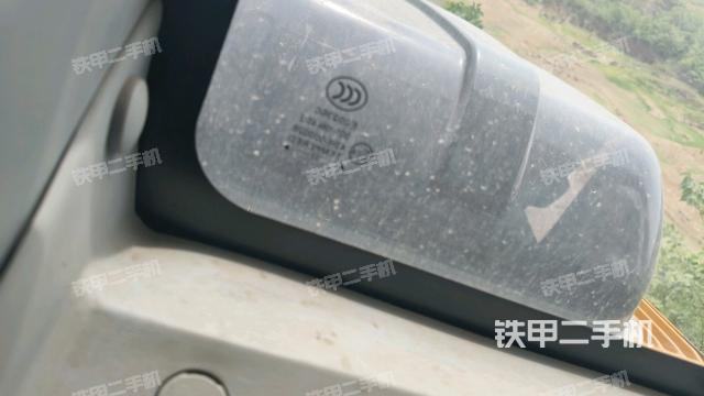 座椅左側(cè)控制臺(tái)/音響/含左手柄(駕駛室部分) 座椅左側(cè)控制臺(tái)/音響/含左手柄(駕駛室部分)