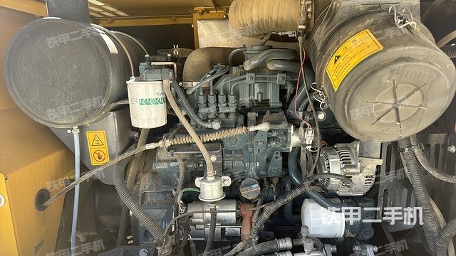 發(fā)動(dòng)機(jī)整體俯視（整機(jī)外觀）