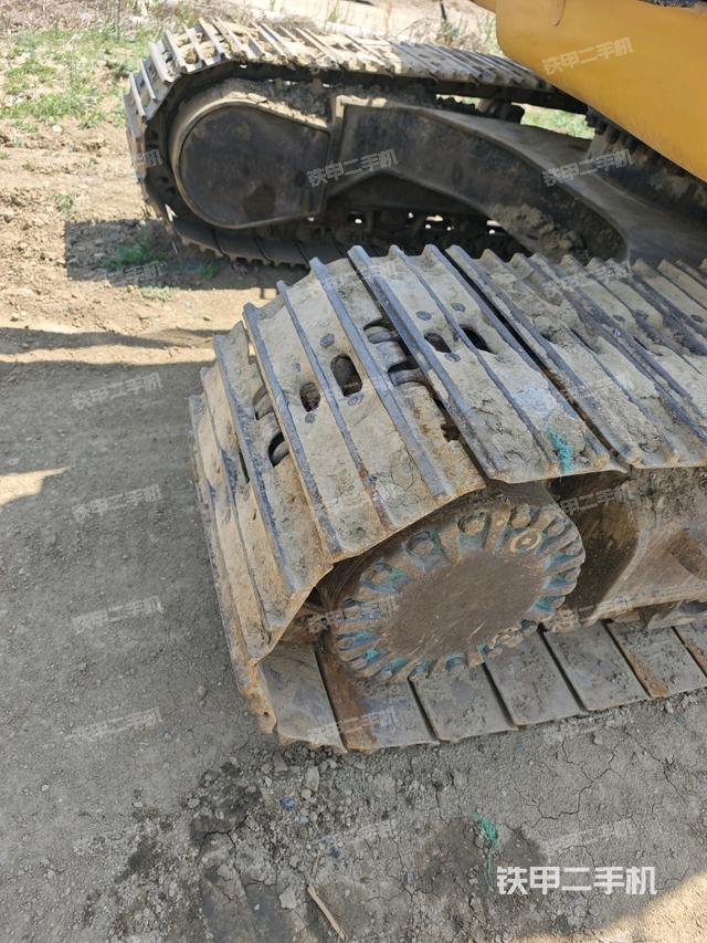 單側(cè)履帶整體（整機外觀）