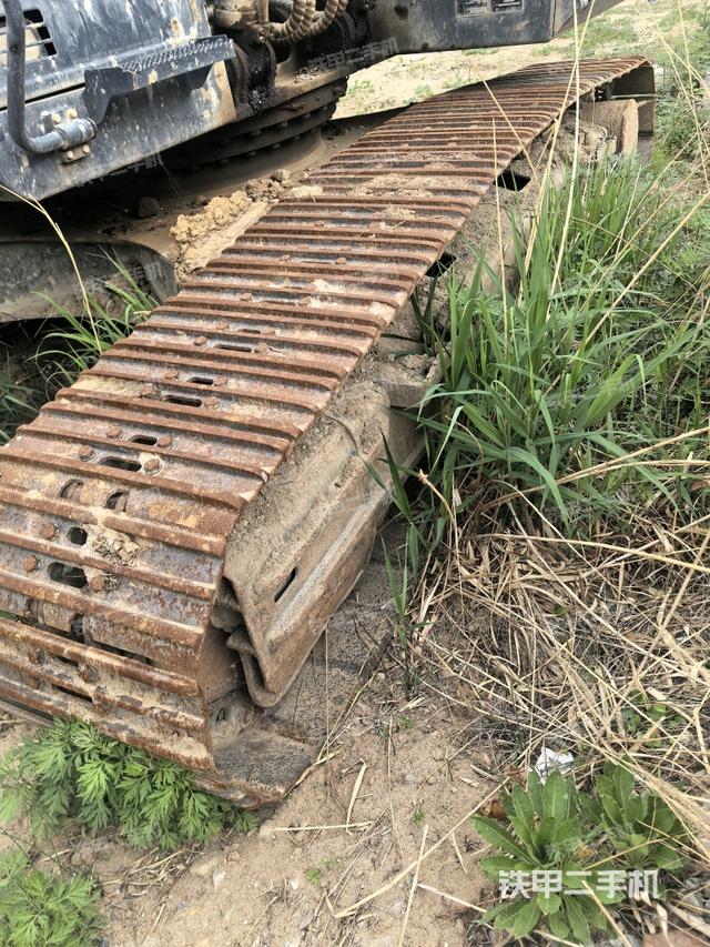 左側(cè)履帶整體?（行走機(jī)構(gòu)）