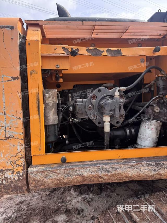 液壓泵室（大件艙室）