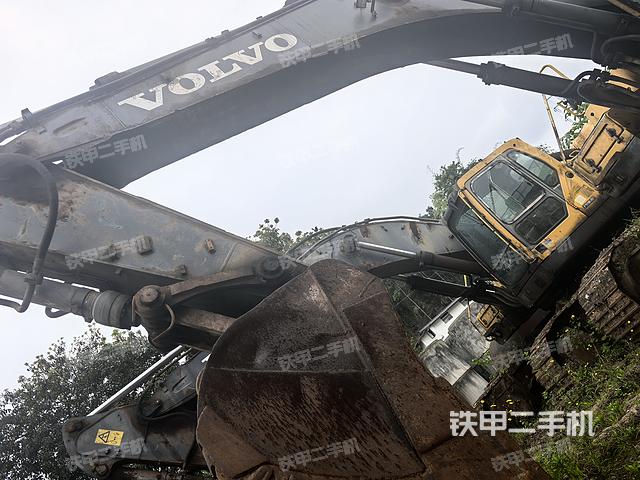 整机右后45°（整机外观）