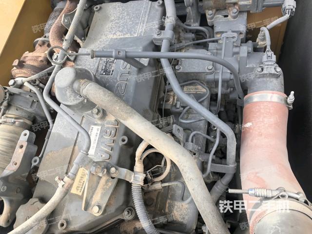 徐工XE225DK挖掘机的设备实拍-第51张实拍照片