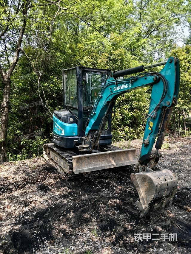 右后45（整機(jī)外觀）