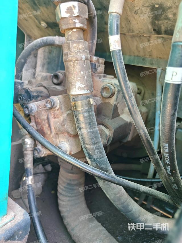 液壓泵室（大件艙室）