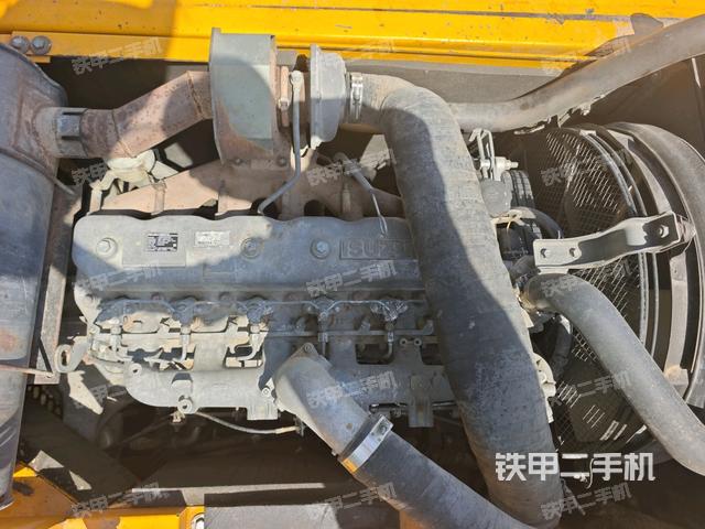 發(fā)動機(jī)整體俯視(整機(jī)外觀) 發(fā)動機(jī)整體俯視(整機(jī)外觀)