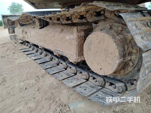 單側履帶整體（整機外觀）