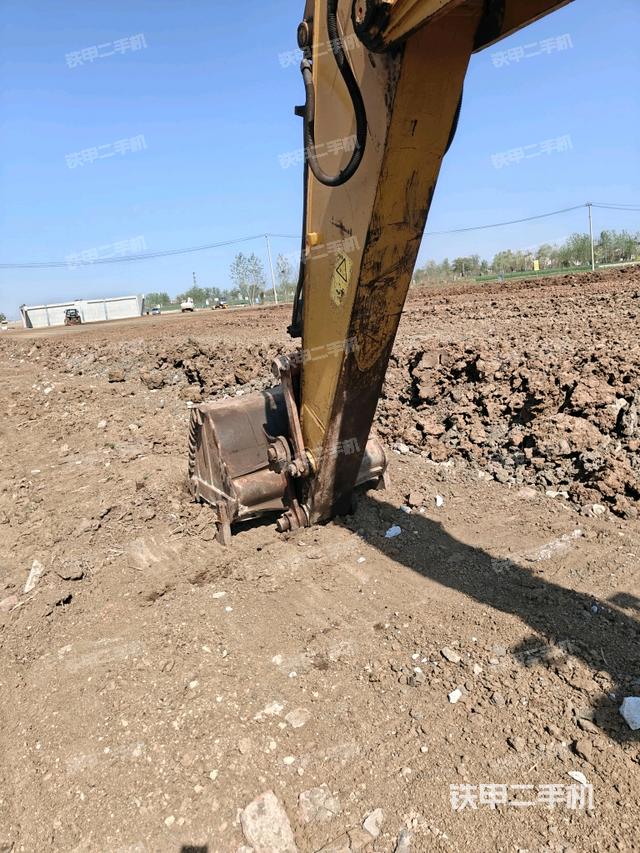 小臂整體左后（工作和回轉(zhuǎn)裝置）