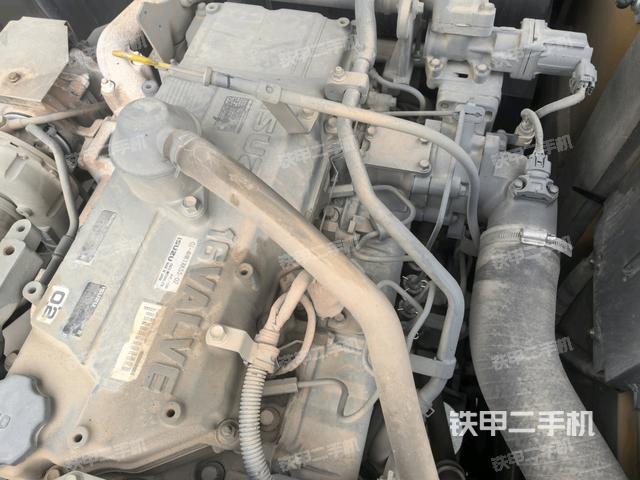 氣門室蓋螺絲特寫（上車部件）