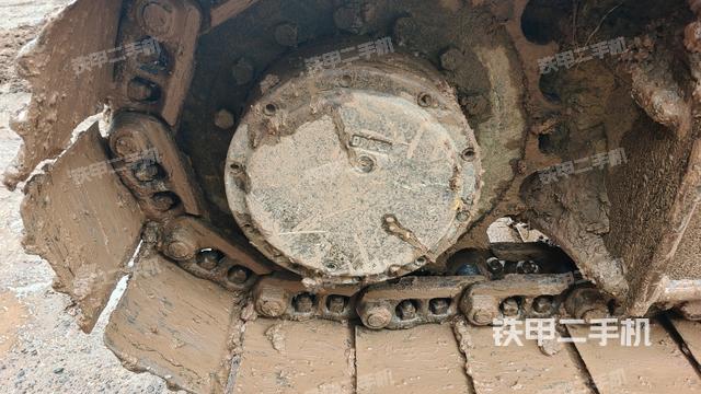 左驅(qū)動輪(行走機(jī)構(gòu)) 左驅(qū)動輪(行走機(jī)構(gòu))