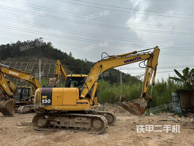 整機(jī)右后45°(整機(jī)外觀) 整機(jī)右后45°(整機(jī)外觀)