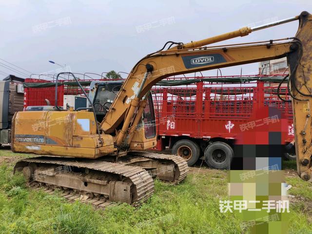 雷沃重工FR170挖掘機(jī)