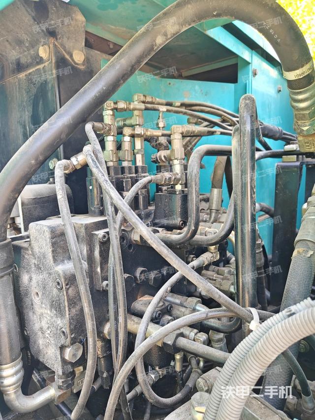 分配閥（上車部件）