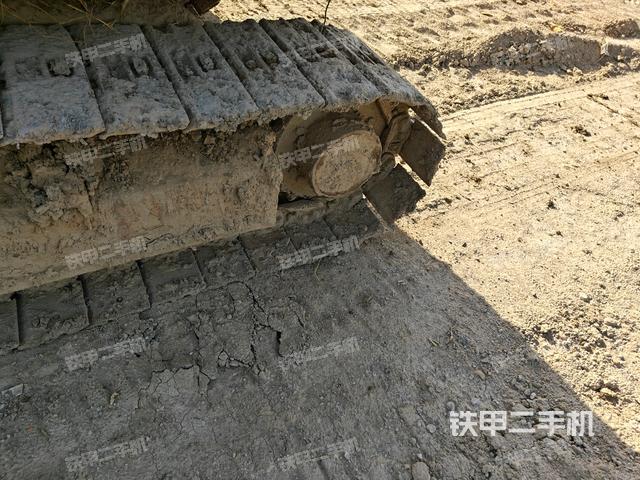 左驅(qū)動輪(行走機構(gòu)) 左驅(qū)動輪(行走機構(gòu))
