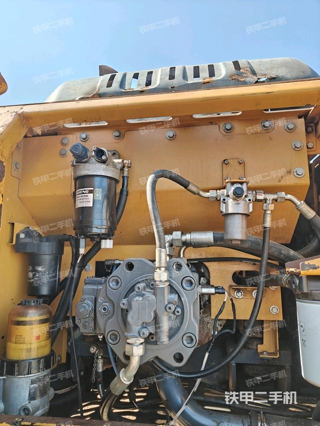 液壓泵室（大件艙室）